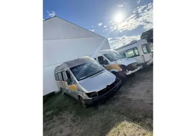 Mercedes-benz sprinter 2013 2.2 515 cdi van 21 lugares teto alto 16v bi-turbo diesel manual