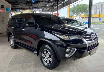 Hilux sw4 srv 7 lugares 2018 impecável a pronta entrega!!!
