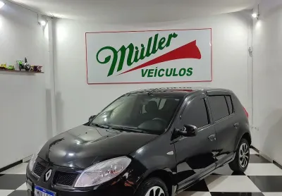 Sandero expression 1.0 completo 