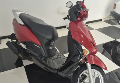 Lead 110 scooter 