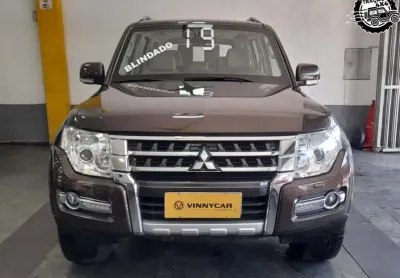 Mitsubishi Pajero full 2019 3.2 hpe 4x4 16v turbo intercooler diesel 4p automático