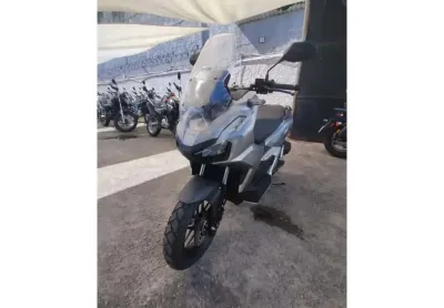 Honda adv 160 2025