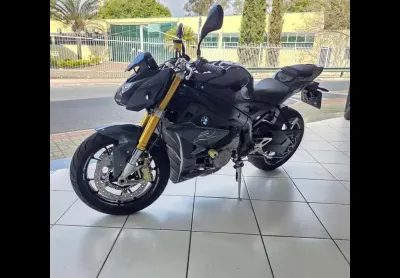 Bmw s 1000 gasolina manual