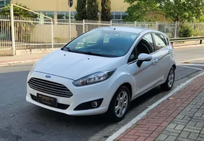 Ford fiesta flex automático