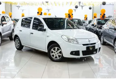 Renault sandero 2012 1.0 authentique 16v flex 4p manual