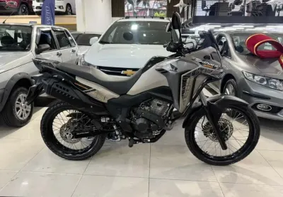 Honda xre 300 sahara adventure 2024