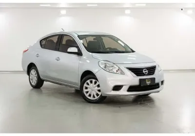 Nissan Versa 2013 1.6 16v flex sv 4p manual