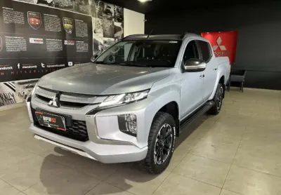 Mitsubishi l200 triton 2.4 16v turbo diesel sport hpe cd 4p 4x4 automático