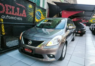 Versa 1.6 flex 2013 único dono