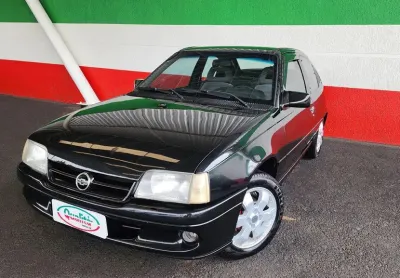 Kadett gls 2.0. completo, lindo carro. há 13 anos com mesmo dono!