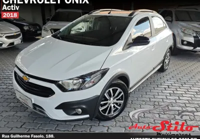 Chevrolet onix activ 1.4 flex automático. versão mais completa.