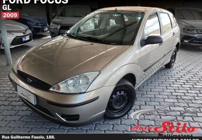 Ford Focus GL 1.6 Flex. Câmbio manual. Completo. Motor Zetec Rocam.