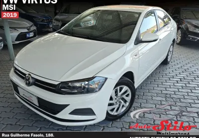 Volkswagen Virtus MSI 1.6 Câmbio manual. Amplo porta malas.