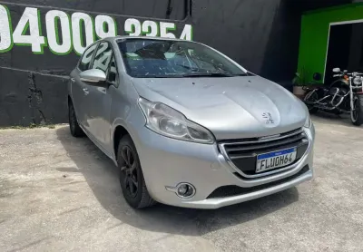 Peugeot 208 active 2014