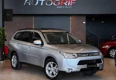 Mitsubishi outlander 2.0 / 2015