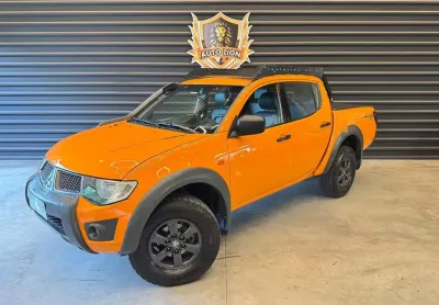 Mitsubishi l200 triton savana 2016