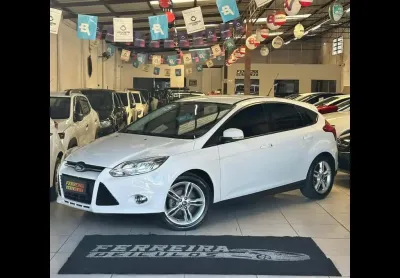 Ford focus 2.0 se plus 16v flex 4p powershift 2015