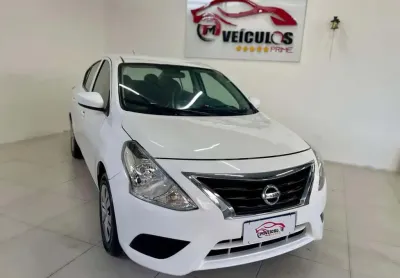 Nissan versa 1.6 sv 2016