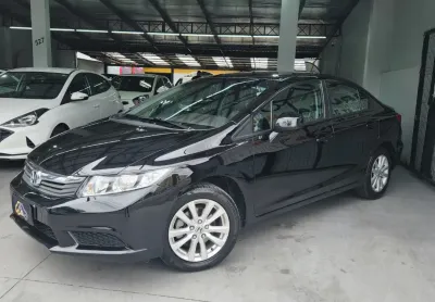 Civic lxs aut. 2014 único dono 