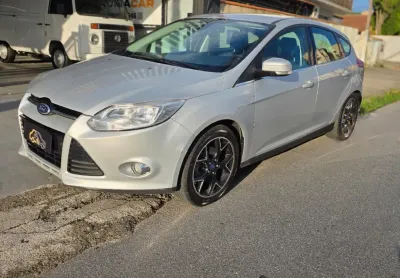 Focus hatch titanium 2015