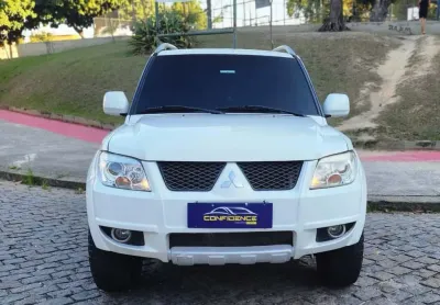 Mitsubishi Pajero tr4 2012 2.0 4x4 16v 140cv flex 4p automático