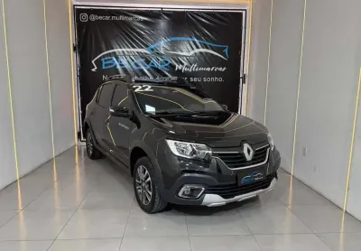 Renault Sandero STEPWAY Iconic Flex 1.6 16V Aut.  - Preta - 2021/2022