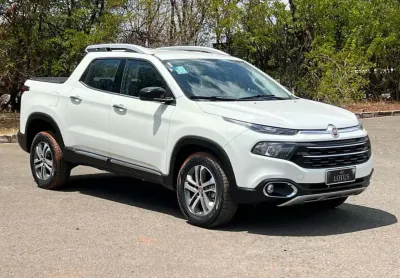 Fiat toro volcano 4x4 automático 2018