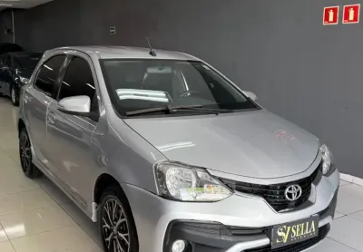 Toyota etios 1.5 platinum automático flex