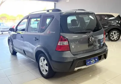 Nissan Livina X-Gear 1.8 Automática