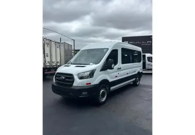 Ford transit 2024 2.0 ecoblue diesel minibus 14+1 410l automático