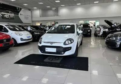 Fiat punto 2014 1.4 attractive 8v flex 4p manual