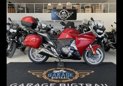 Honda vfr 1200f  - 2010/2010