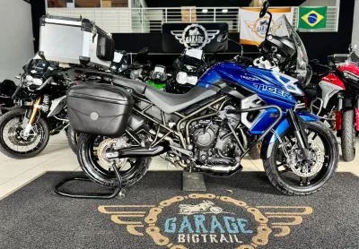 Triumph tiger 800 xrx