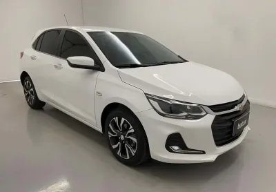 Onix 1.0t premier aut