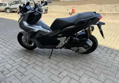 Honda adv 150 2023