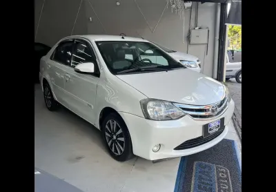 TOYOTA ETIOS PLATINUM Sed. 1.5 Flex 16V 4p Mec.