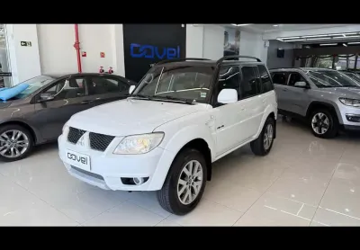 Mitsubishi pajero tr4 flex hp 2014