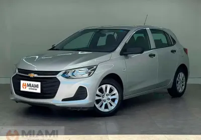 Chevrolet onix 1.0 turbo - prata - 2022/2023