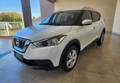 Nissan kicks s 1.6 16v flexstar 5p mec.