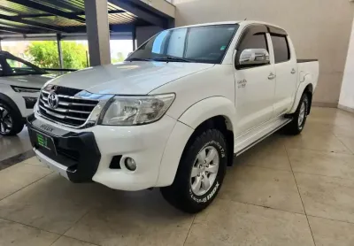 Toyota hilux cd srv 4x2 2.7 flex 16v aut.
