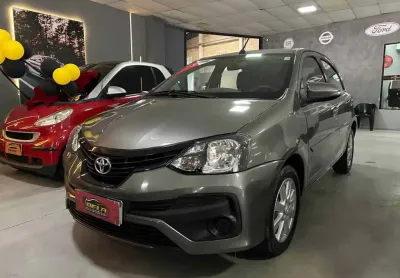 Toyota Etios 2019 1.5 x plus 16v flex 4p manual