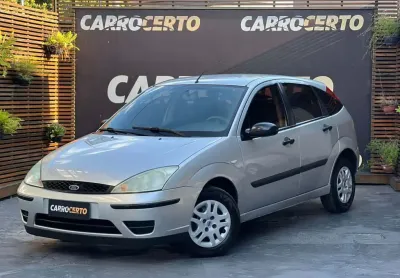 Ford focus 1.6  2007 flex completo  100% financiado