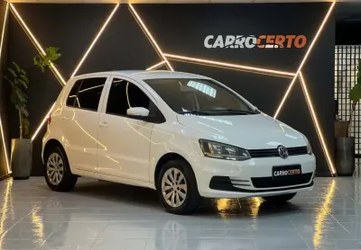 VW - VolksWagen Fox Tr 1.0 2015 Flex  ÓTIMO CUSTO BENEFICIO PARA DIA A DIA