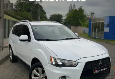 Mitsubishi outlander 3.0 gt 4x4 v6 automatico 2010