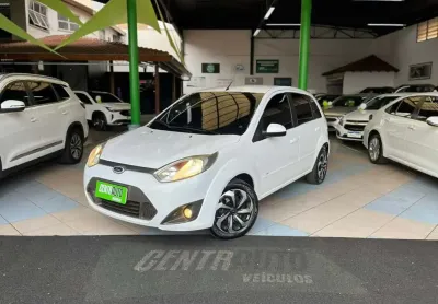 Ford fiesta 1.0 mpi class hatch 8v flex 4p manual 2014