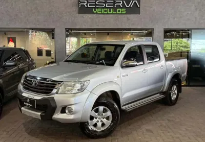 Toyota hilux srv cd 4x2 2.7 flex 16v automatico 2012