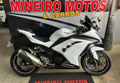 Kawasaki ninja 300