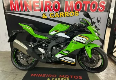 Kawasaki ninja zx-4r abs