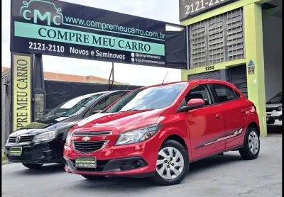 GM - Chevrolet ONIX HATCH LT 1.4 8V FlexPower 5p Mec. 2013 Flex
