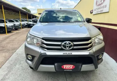 Toyota hilux 2.8 std 4x4 cd 2017
